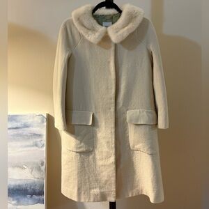 Vintage Moschino Ivory Cream white virgin wool crepe coat jacket mink collar 4